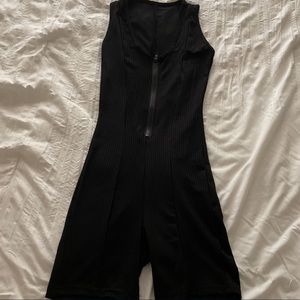 BlushMark black Onsie